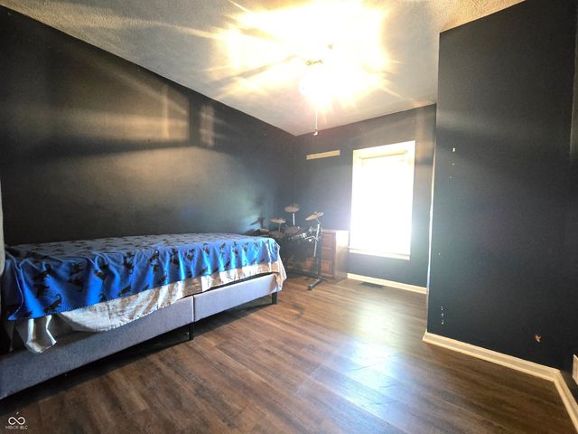 2092 N 250 E, Rushville, IN 46173