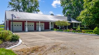 2092 N 250 E, Rushville, IN 46173