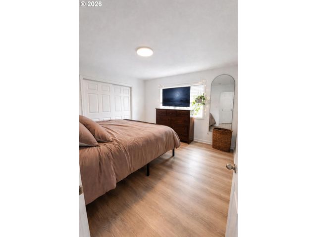 2136 GREENWOOD Ave, Reedsport, OR 97467