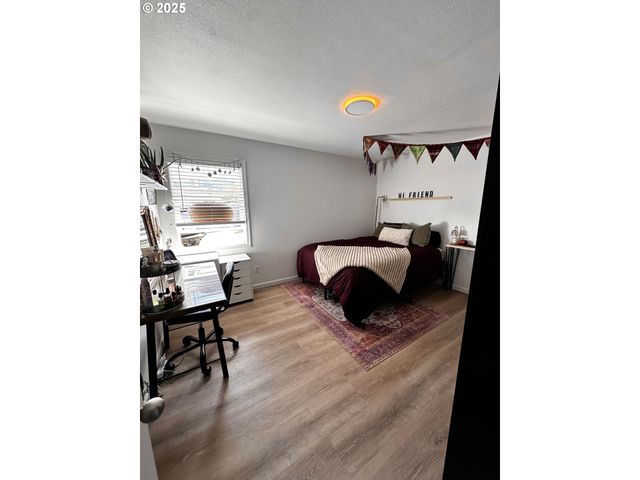 2136 GREENWOOD Ave, Reedsport, OR 97467