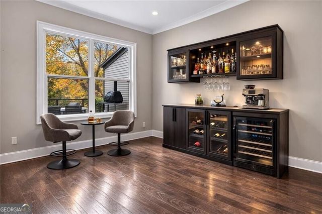 2180 Peach Lane SE, Smyrna, GA 30080