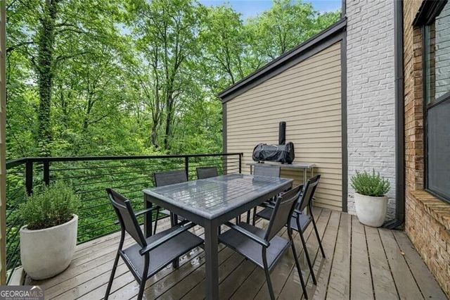 2180 Peach Lane SE, Smyrna, GA 30080