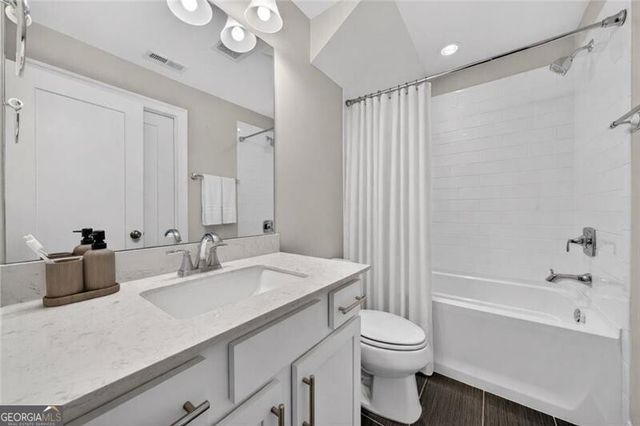 2180 Peach Lane SE, Smyrna, GA 30080