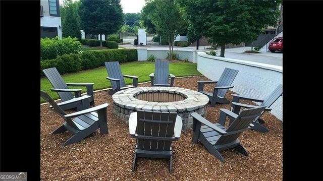 2180 Peach Lane SE, Smyrna, GA 30080