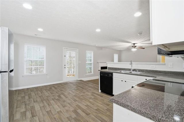 4898 Wexford Trail, Atlanta, GA 30349