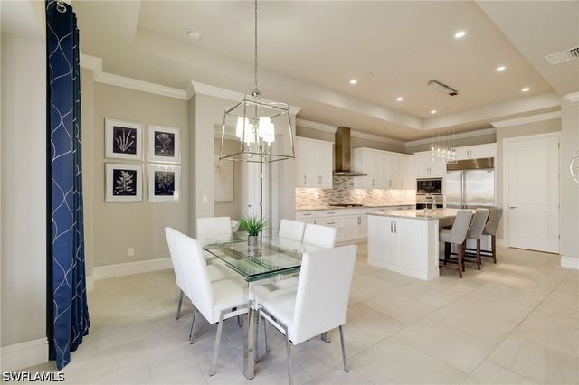 11022 Via Tuscany LN 101, Miromar Lakes, FL 33913