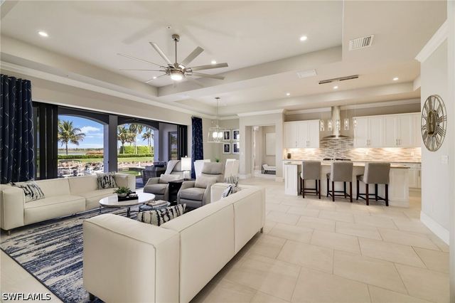 11022 Via Tuscany LN 101, Miromar Lakes, FL 33913