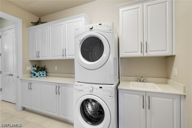 11022 Via Tuscany LN 101, Miromar Lakes, FL 33913