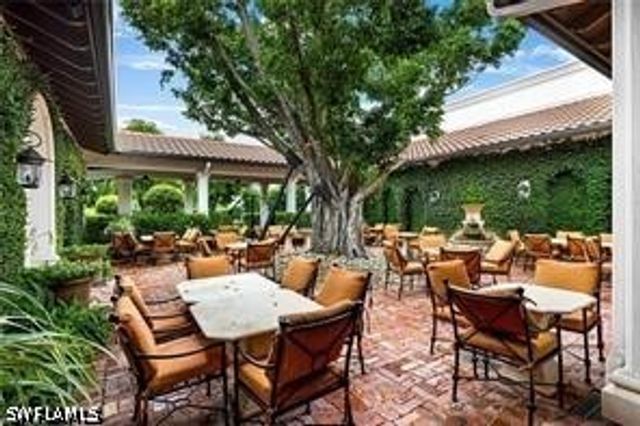 11022 Via Tuscany LN 101, Miromar Lakes, FL 33913