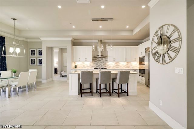 11022 Via Tuscany LN 101, Miromar Lakes, FL 33913