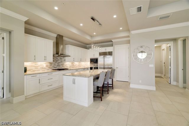 11022 Via Tuscany LN 101, Miromar Lakes, FL 33913