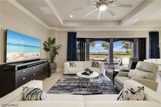 11022 Via Tuscany LN 101, Miromar Lakes, FL 33913