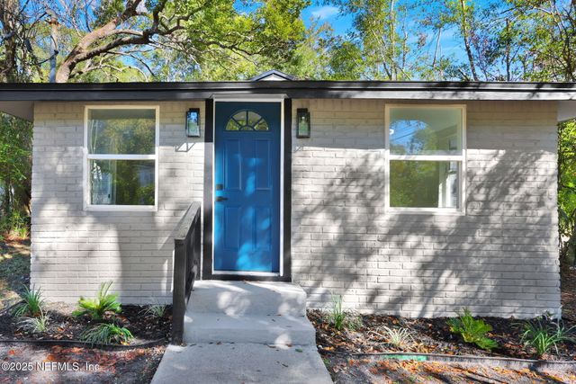 5807 CASTELLANO Avenue, Jacksonville, FL 32208