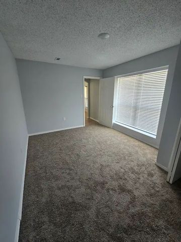 1613 S Bent Tree Trail, Grand Prairie, TX 75052