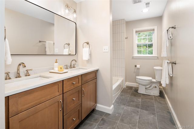 195 Kitchawan Road, South Salem, NY 10590