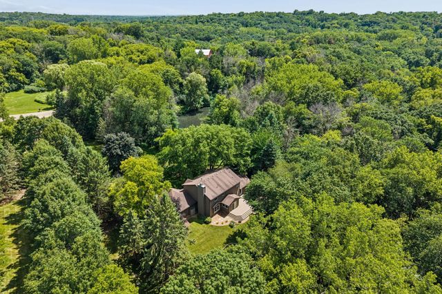 6306 Crackleberry Trail, Woodbury, MN 55129