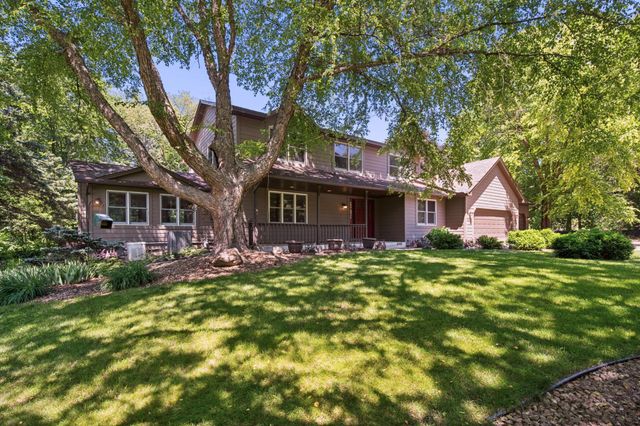 6306 Crackleberry Trail, Woodbury, MN 55129