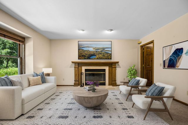 6306 Crackleberry Trail, Woodbury, MN 55129
