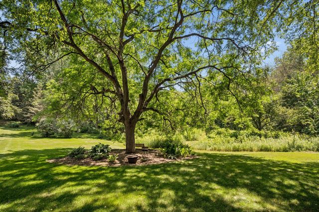 6306 Crackleberry Trail, Woodbury, MN 55129