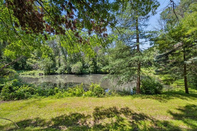 6306 Crackleberry Trail, Woodbury, MN 55129