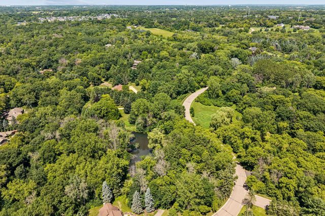 6306 Crackleberry Trail, Woodbury, MN 55129