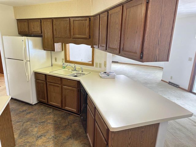 4003 Mackinac Drive, Janesville, WI 53546