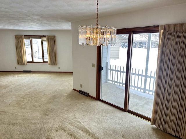 4003 Mackinac Drive, Janesville, WI 53546