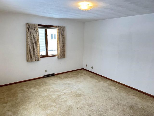 4003 Mackinac Drive, Janesville, WI 53546