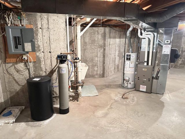 4003 Mackinac Drive, Janesville, WI 53546