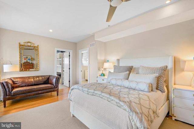 2018 GILPIN AVE, Wilmington, DE 19806