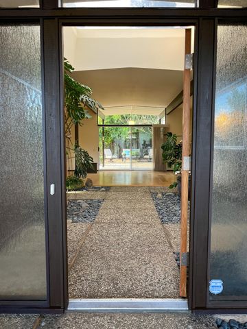 5236 Overbrook Way, Sacramento, CA 95841