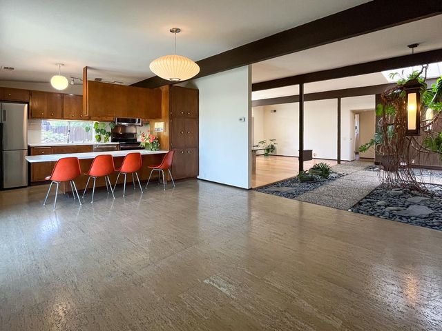 5236 Overbrook Way, Sacramento, CA 95841