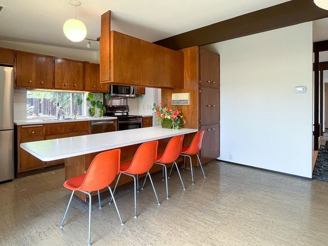 5236 Overbrook Way, Sacramento, CA 95841