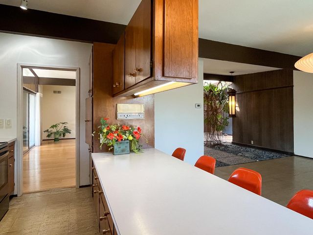 5236 Overbrook Way, Sacramento, CA 95841