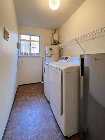 5236 Overbrook Way, Sacramento, CA 95841