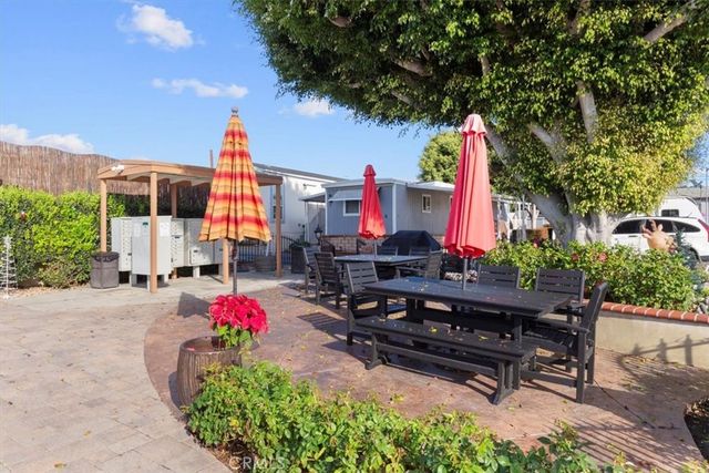 16540 Whittier 48, Whittier, CA 90603