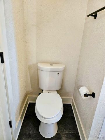 910 E 11th St, Pueblo, CO 81001