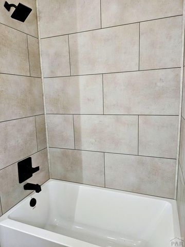 910 E 11th St, Pueblo, CO 81001