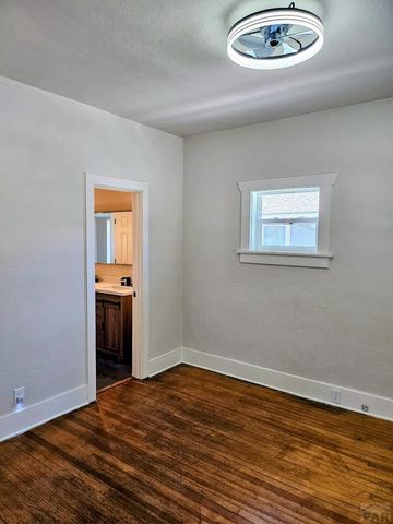 910 E 11th St, Pueblo, CO 81001