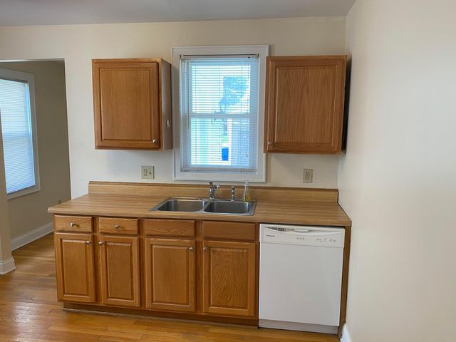 2598 Dayton Avenue, Columbus, OH 43202