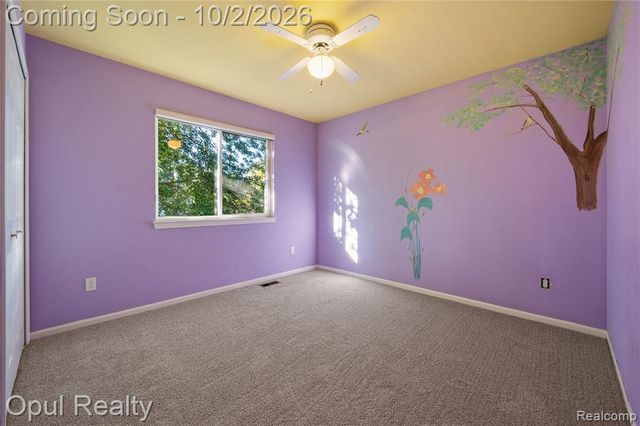 33865 Trillium Court, Livonia, MI 48150