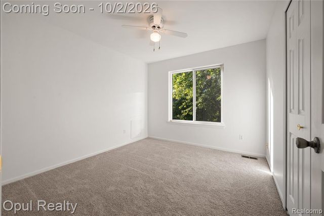 33865 Trillium Court, Livonia, MI 48150