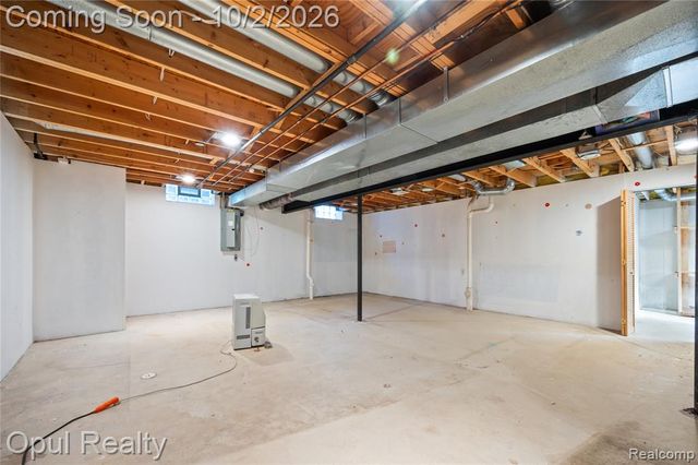 33865 Trillium Court, Livonia, MI 48150