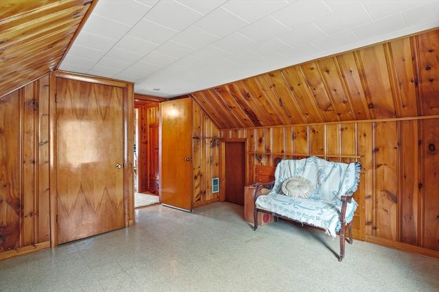 87 Senna Road, Fitchburg, MA 01420