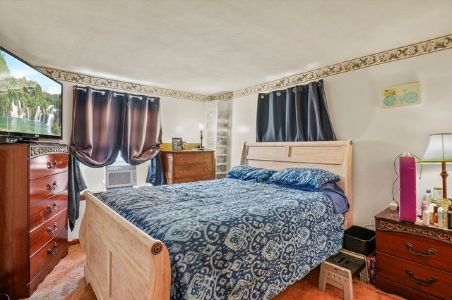 87 Senna Road, Fitchburg, MA 01420