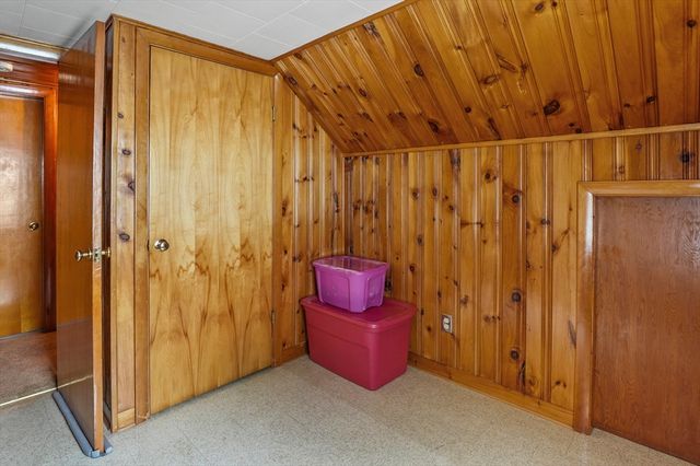 87 Senna Road, Fitchburg, MA 01420