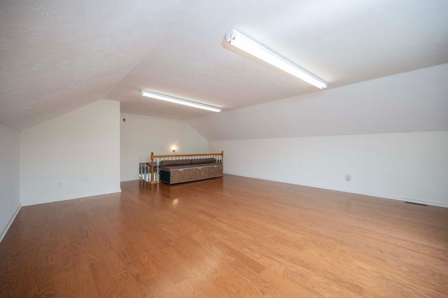 412 Shadylake Dr, La Vergne, TN 37086