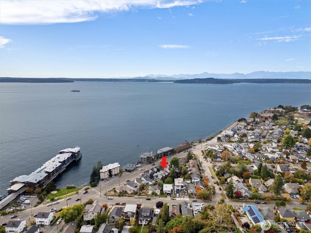3636 Beach Drive SW #A, Seattle, WA 98116