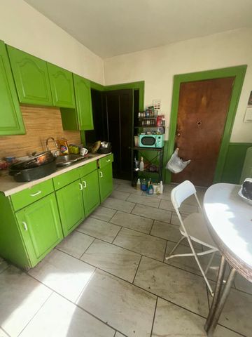 4030 Lemay Street, Detroit, MI 48214