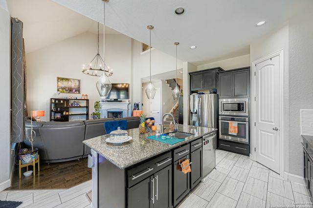 1606 Kosmas, San Antonio, TX 78245